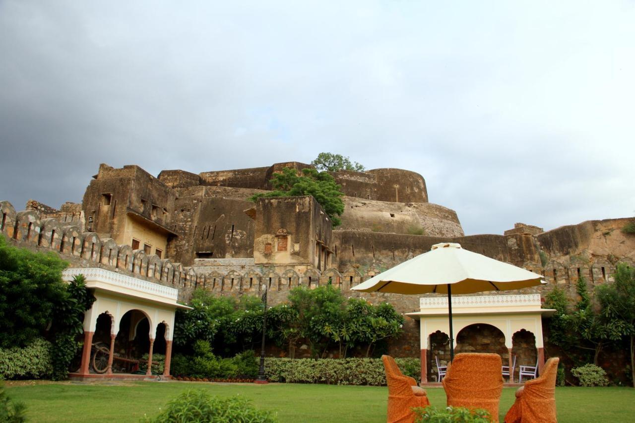ศาปุระ ฮาเวลี Hotel Shahpura  ภายนอก รูปภาพ